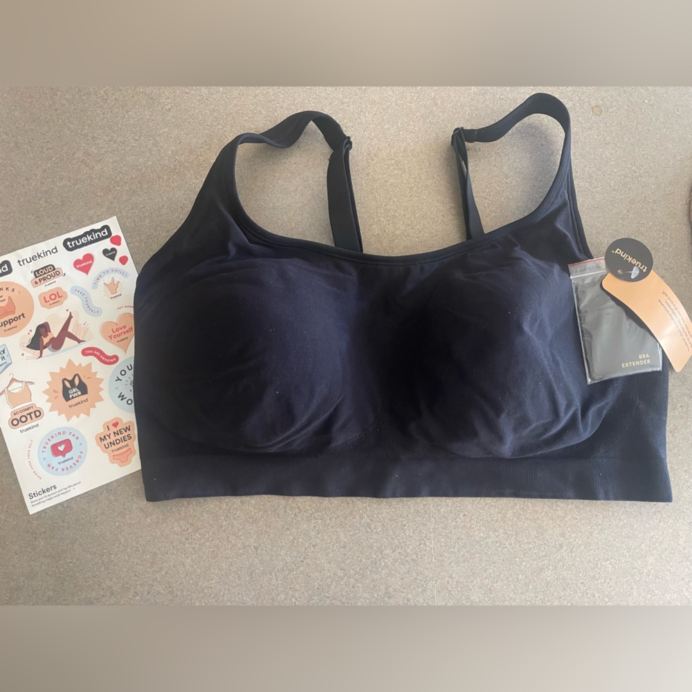 Truekind® Everyday Comfort Straps Wireless Shaping Bra
